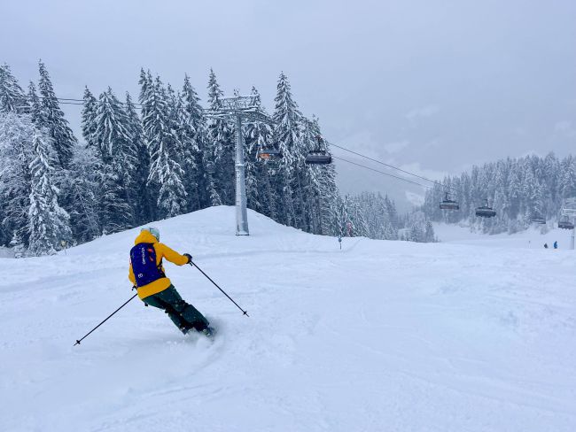 Skiën op een ongeprepareerde piste